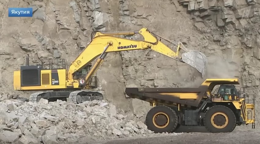 Техника Komatsu, поставляемая «Сумитек Интернейшнл», в репортаже Первого канала