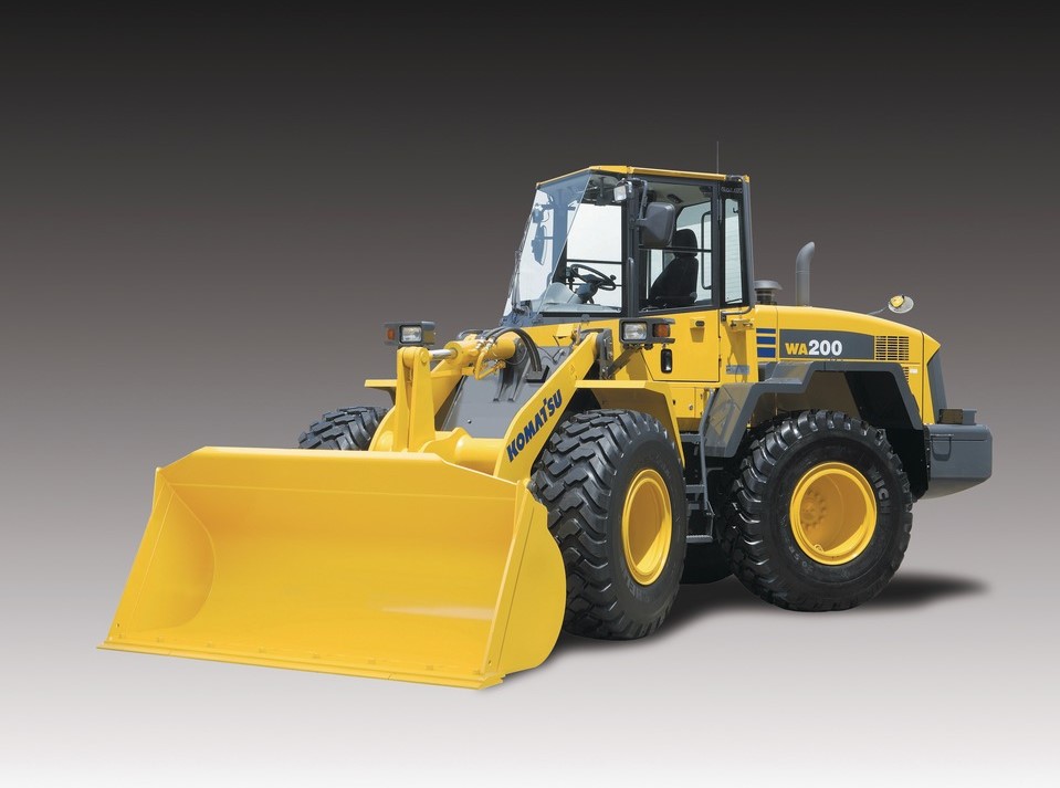 Новые модели фронтальных погрузчиков Komatsu WA150-6 и WA200-6
