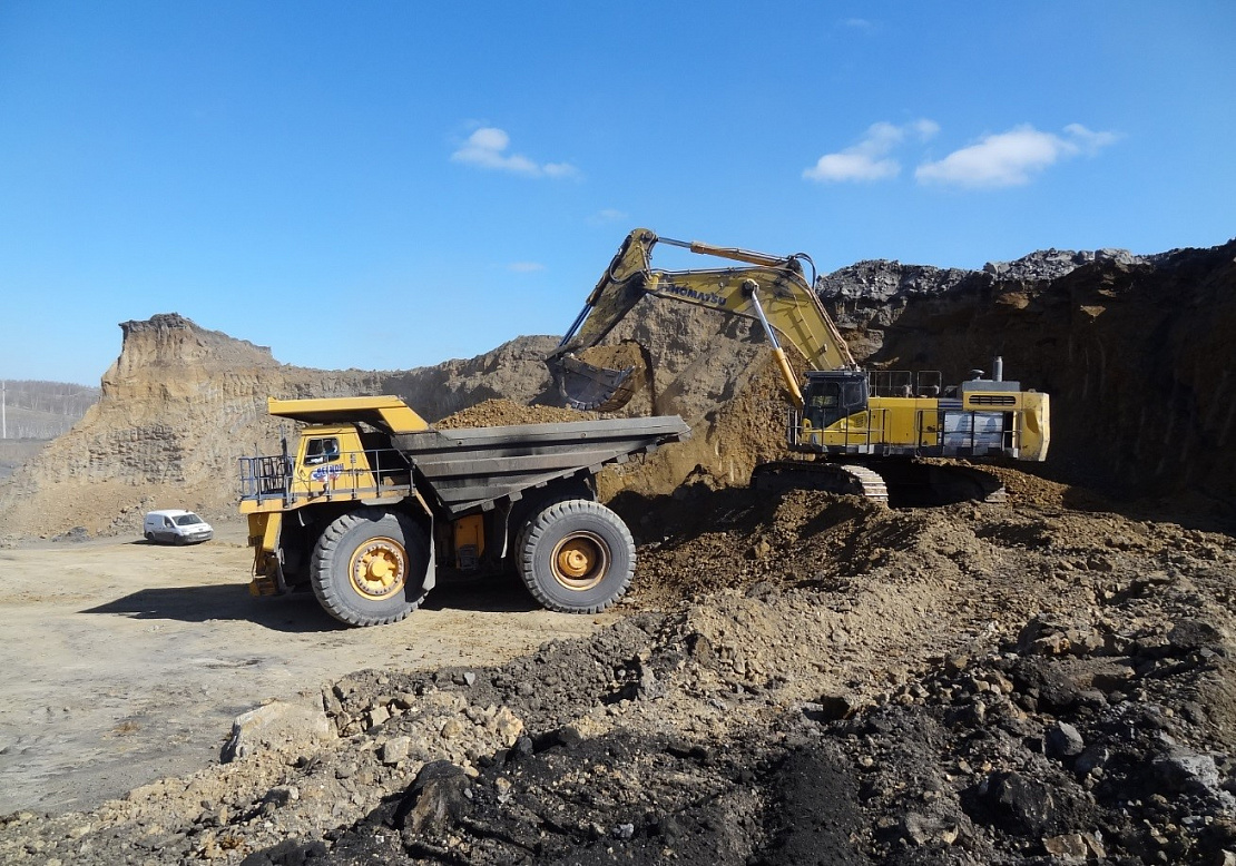 Мировой рекорд Разрезоуправления АО «СУЭК-Кузбасс» на экскаваторе Komatsu РC-1250