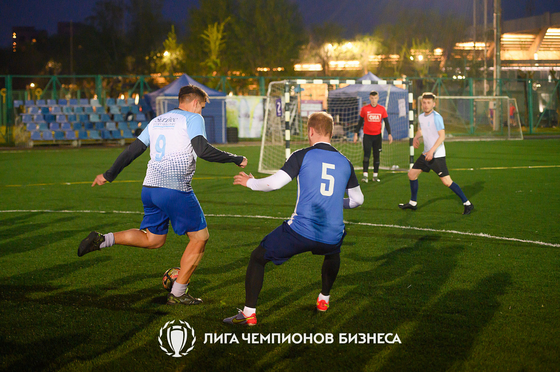 Реванш футбольной команды «Сумитек Интернейшнл»